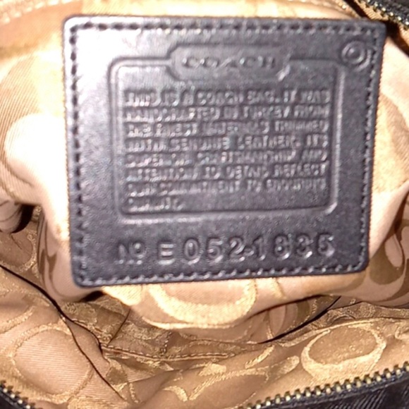 Authentic COACH 1941 (VINTAGE) leather/canvas zip top closure shoulder bag - Picture 11 of 11